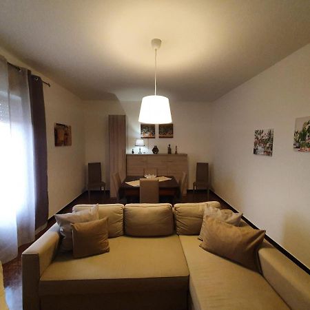 Casa Papona Apartment Sezze Luaran gambar