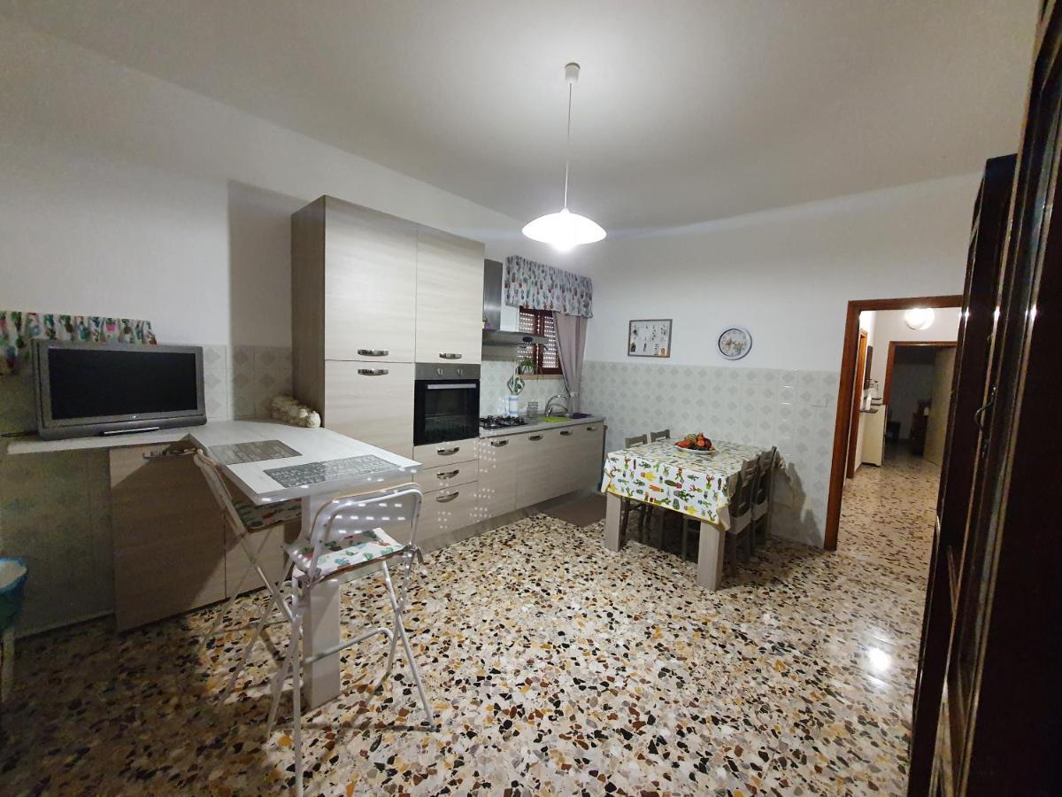 Casa Papona Apartment Sezze Luaran gambar