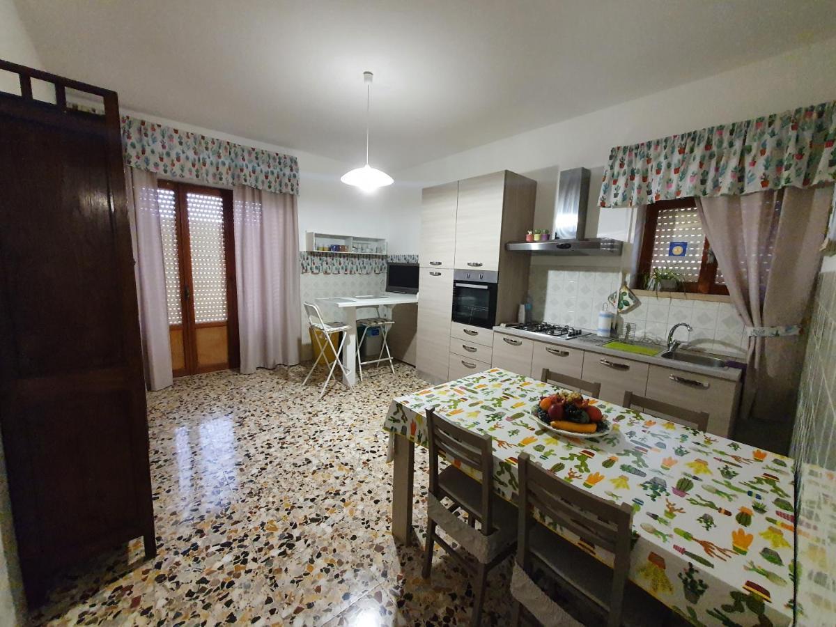 Casa Papona Apartment Sezze Luaran gambar